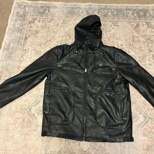 Di Milano Italy Men's Black Hooded  Jacket - Sleek Urban Style